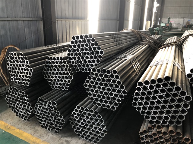 十堰小口径厚壁无缝钢管