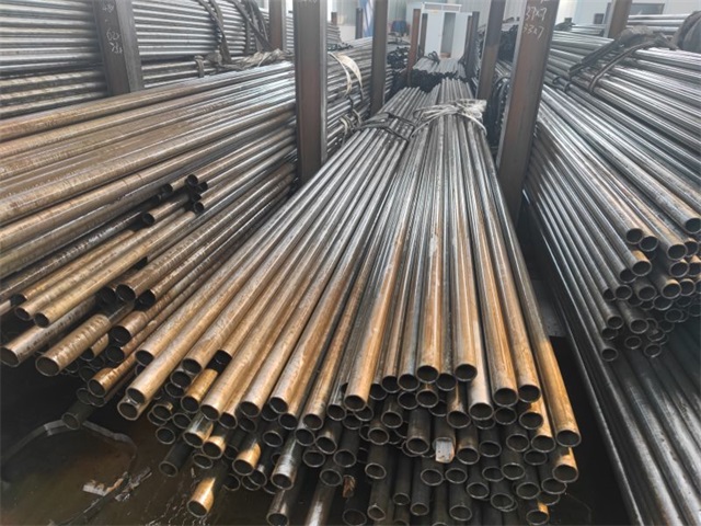 十堰35CrMo精密无缝钢管